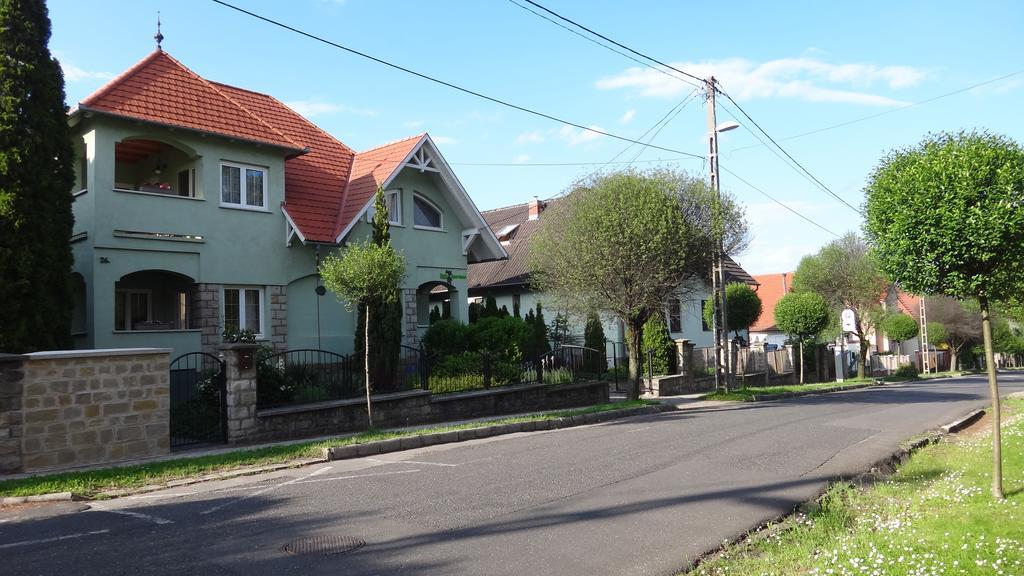 Park Apartman Hévíz Екстериор снимка